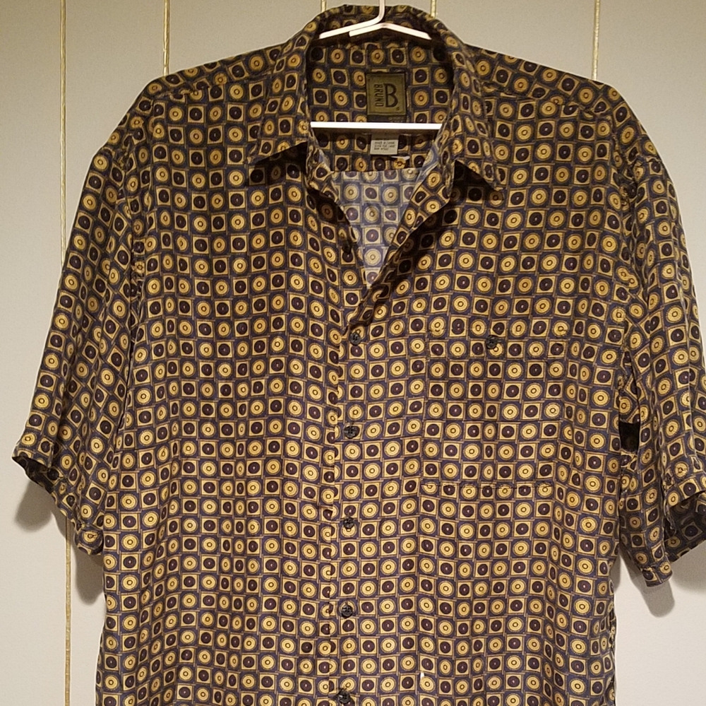 Bruno shirt designed by  Italy sz.L 100% silk